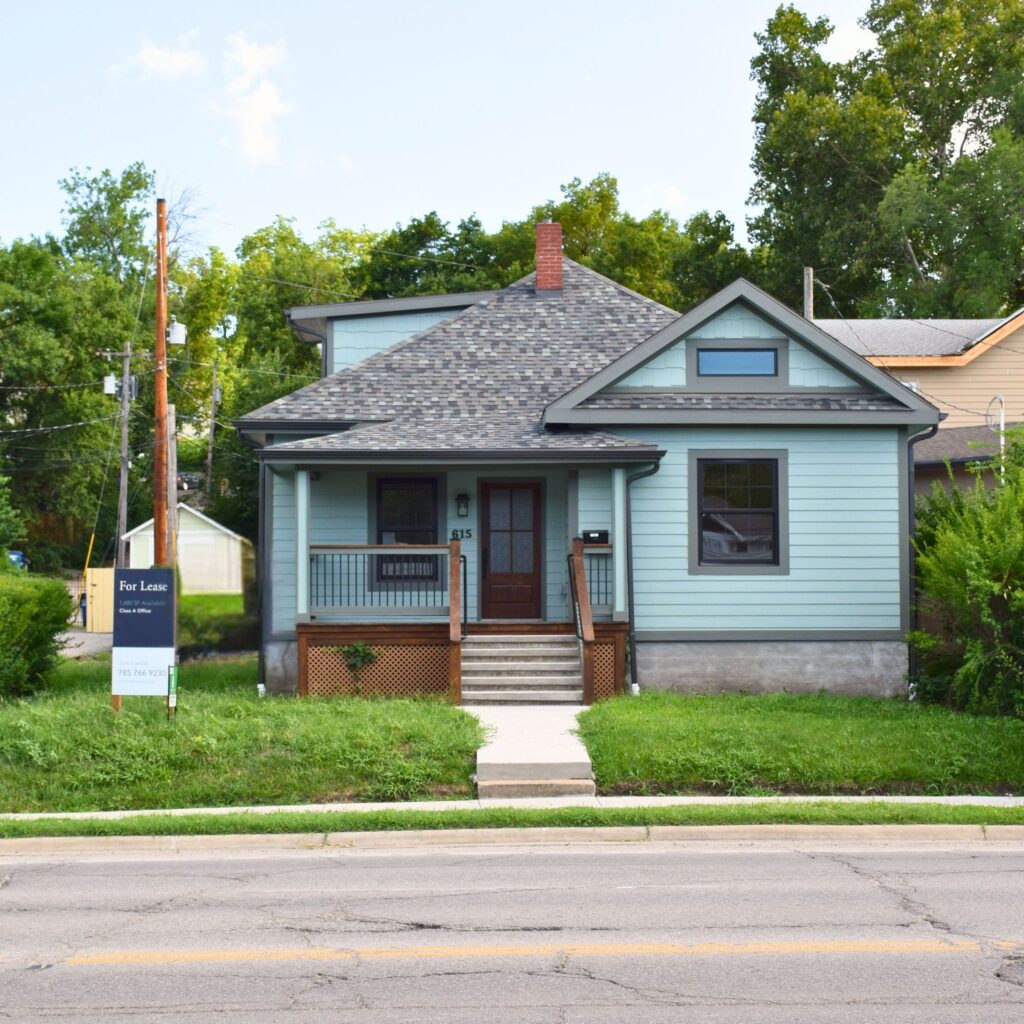 615 West 9th Street, Lawrence, KS
